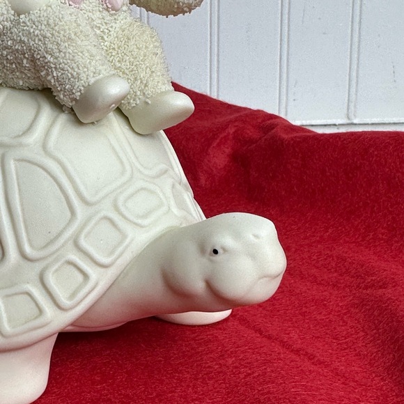 Vintage Snowbabies riding a turtle figurine(1995) - Picture 8 of 12